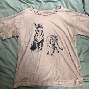 Distressed Tiger Tan T-Shirt Tee